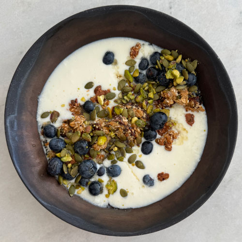 Daphne Oz Posts Homemade Yogurt with Maple Tahini Granola